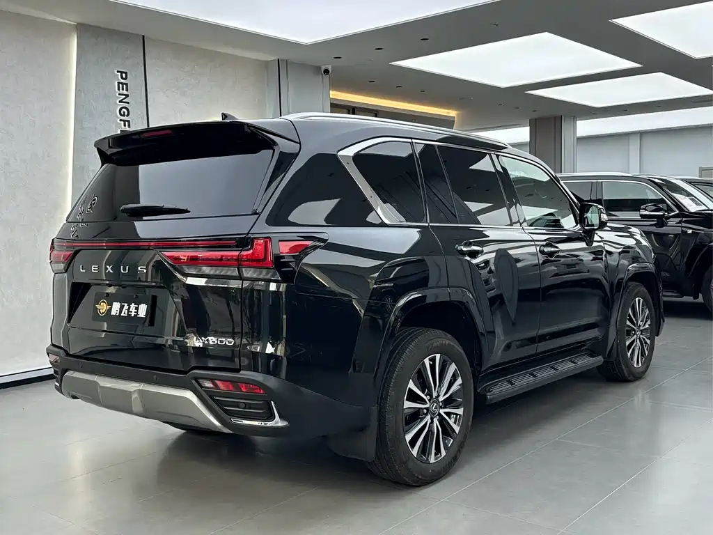 Lexus LX 2024 — фото 22