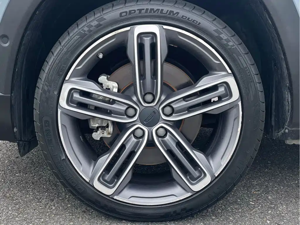 Geely Icon 2020 — фото 10