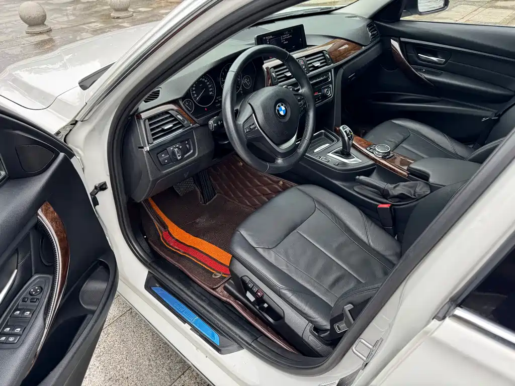 BMW 3 Series 2015 — фото 10