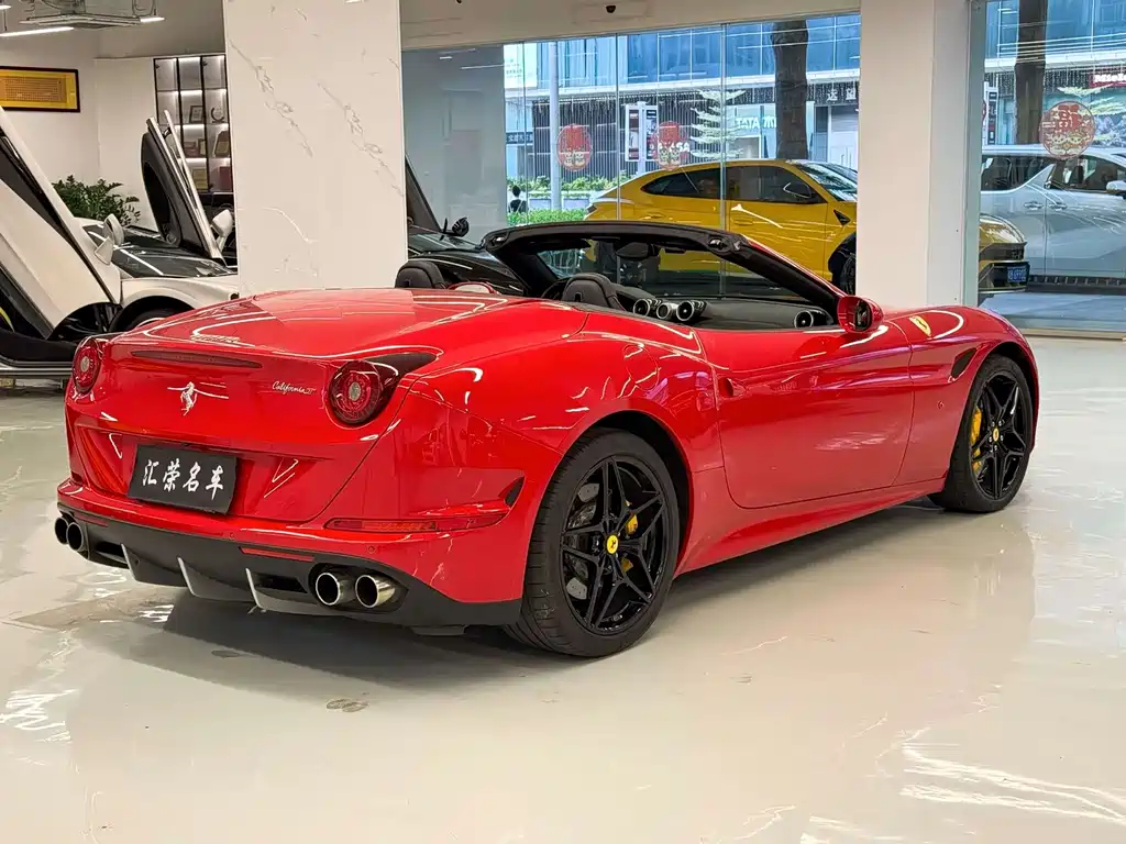 Ferrari California T 2015 — фото 13