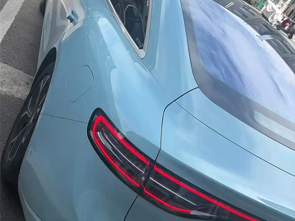 Luxeed Zhijie S7 2025
