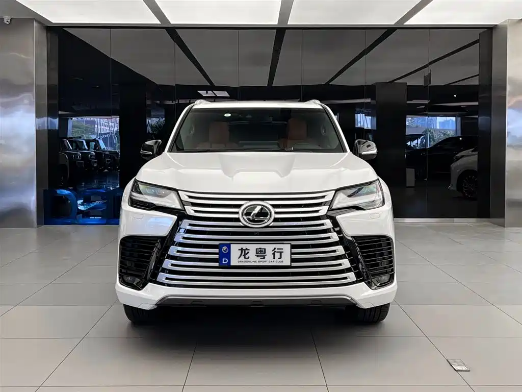 Lexus LX 2024 — фото 2