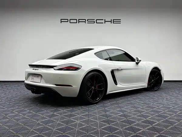 Porsche 718 2025
