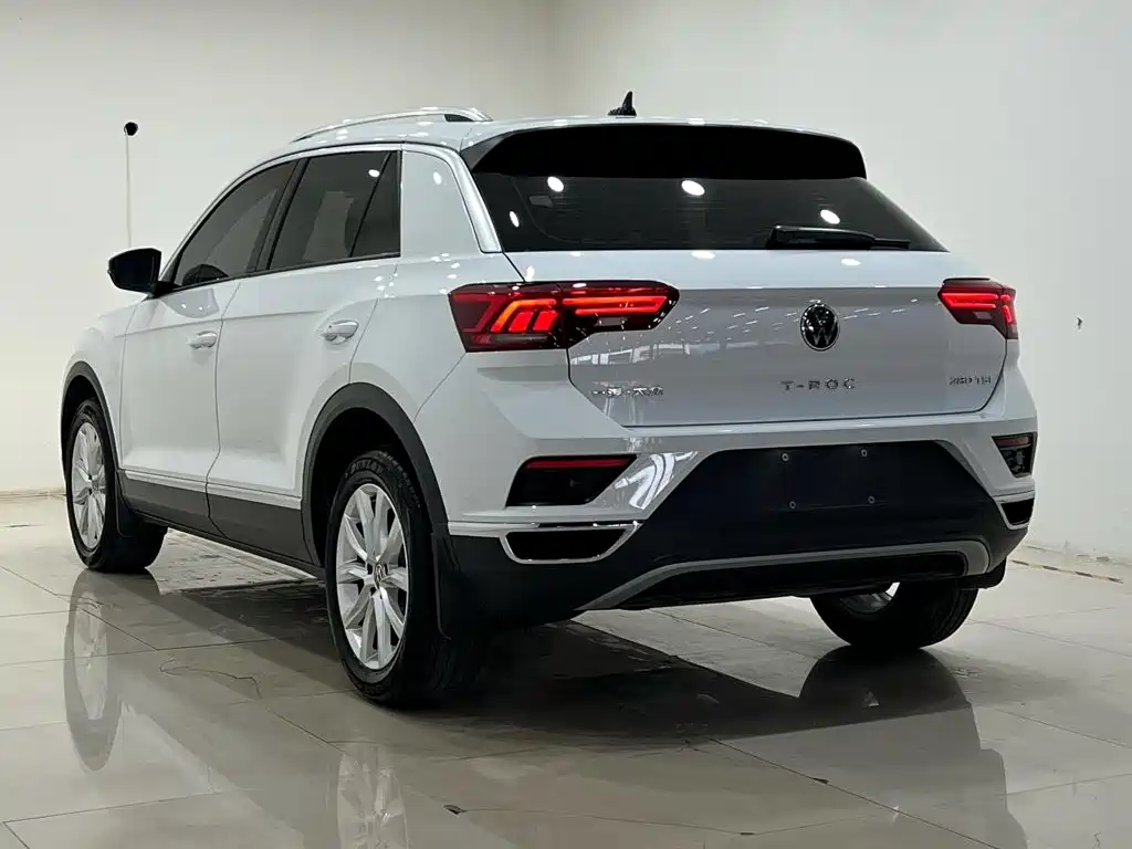 Volkswagen T-Roc 2022 — фото 10