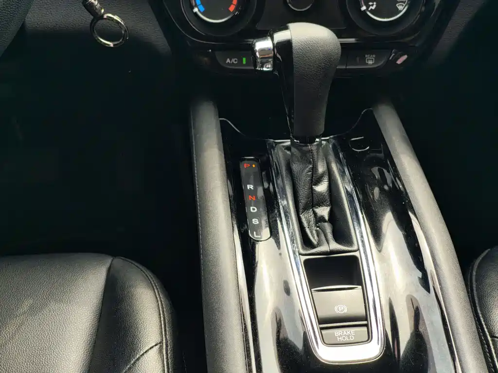 Honda Vezel 2019 — фото 19