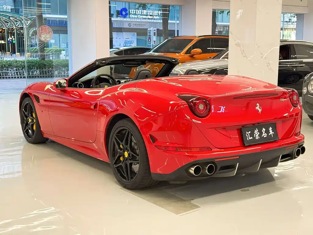 Ferrari California T 2015 — фото 14