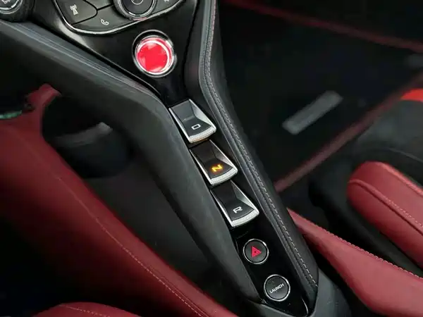 McLaren 720S 2018