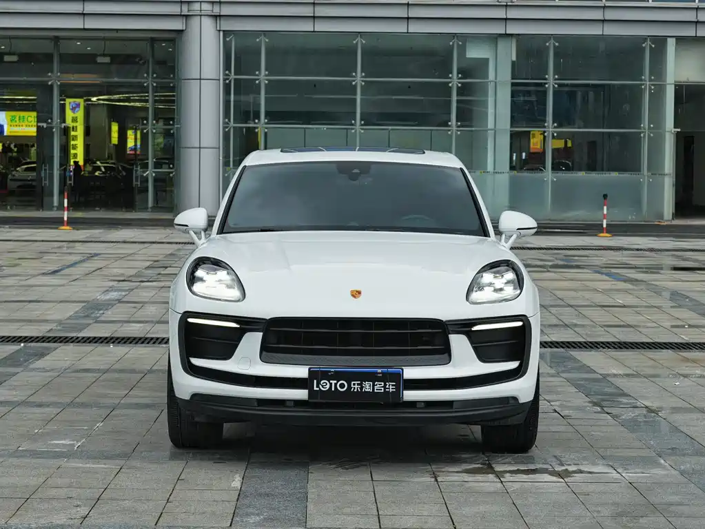 Porsche Macan 2023 — фото 2