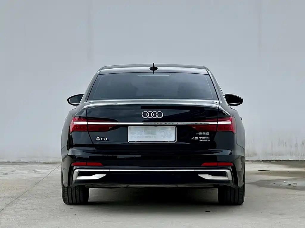 Audi A6L 2023 — фото 4