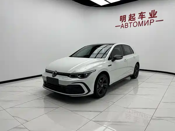 Volkswagen Golf 2023