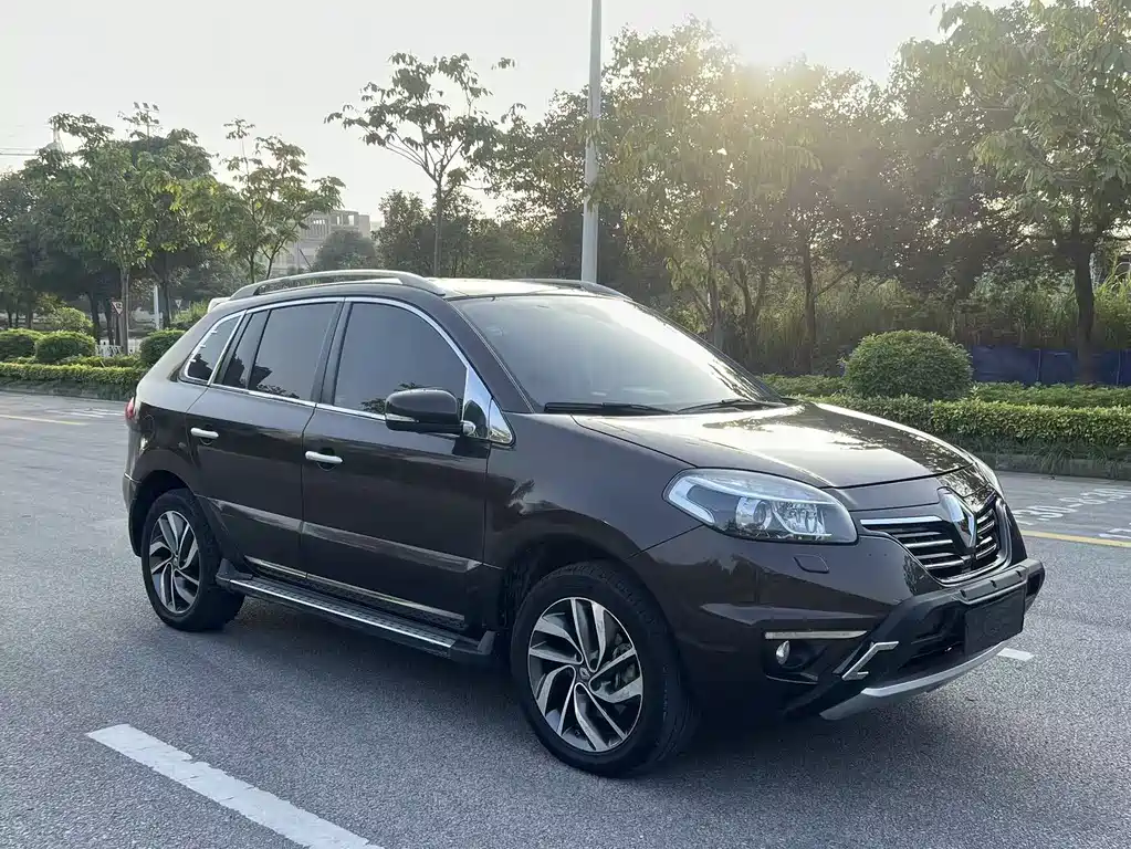 Renault Koleos 2014 — фото 3