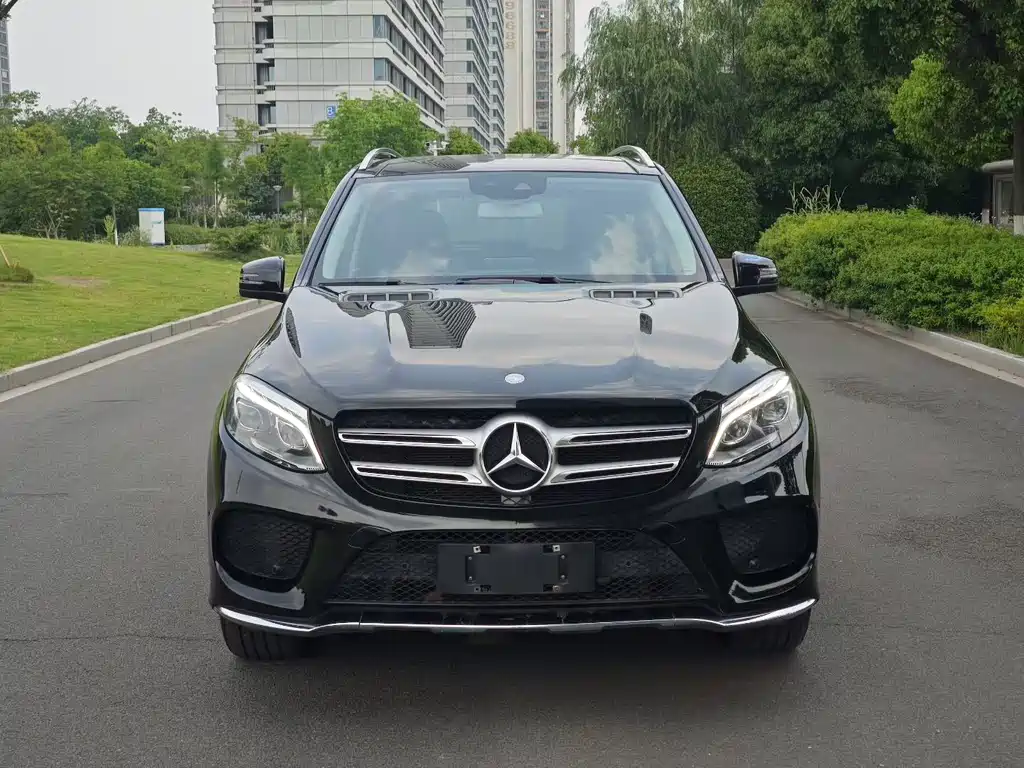 Mercedes-Benz GLE 2016 — фото 2