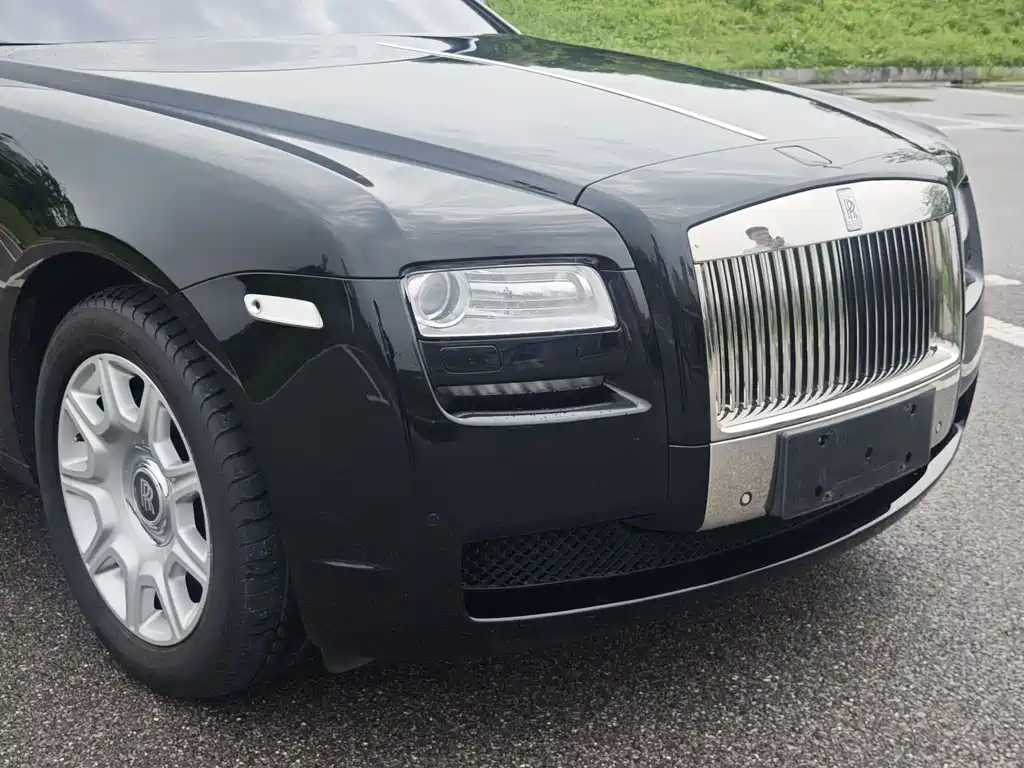 Rolls-Royce Ghost 2012 — фото 16