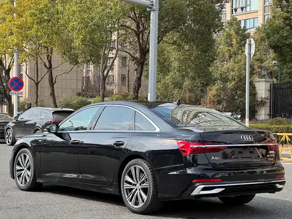 Audi A6L 2024