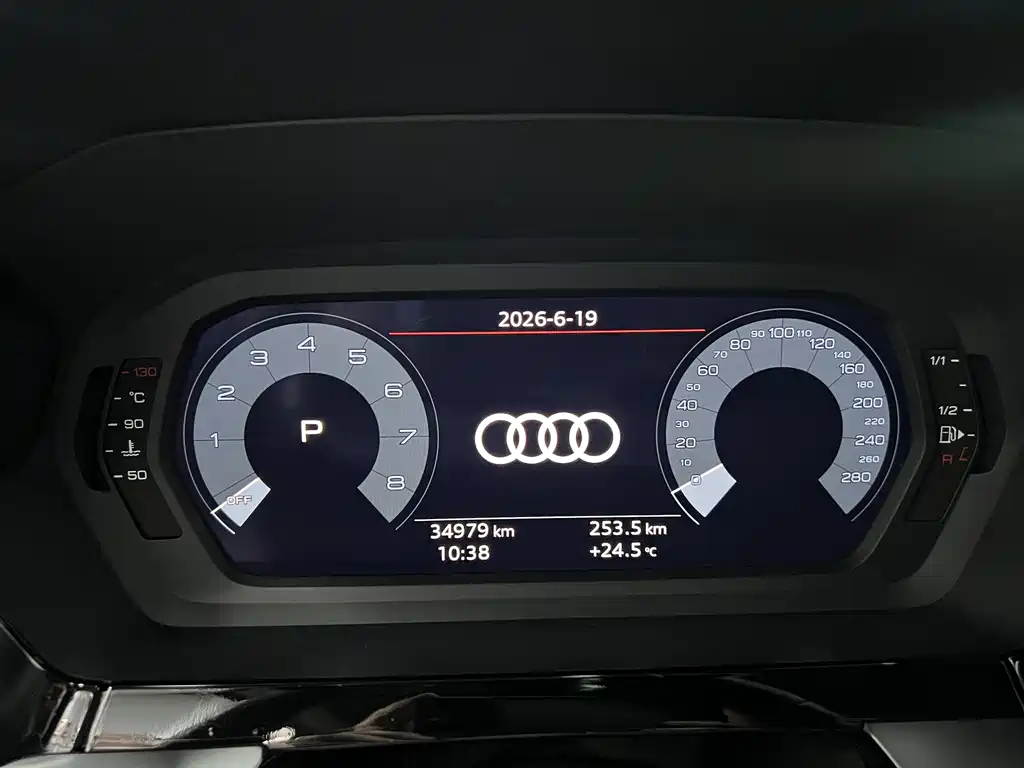 Audi A3 2022 — фото 15