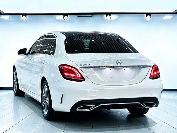 Mercedes-Benz C-Class 2021