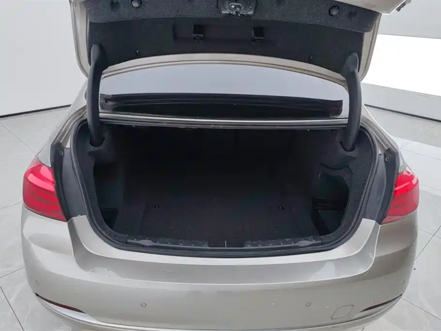 BMW 3 Series 2018