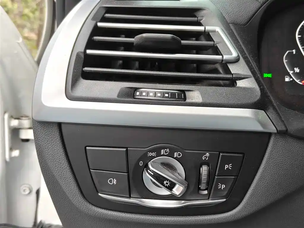 BMW X3 2022 — фото 15