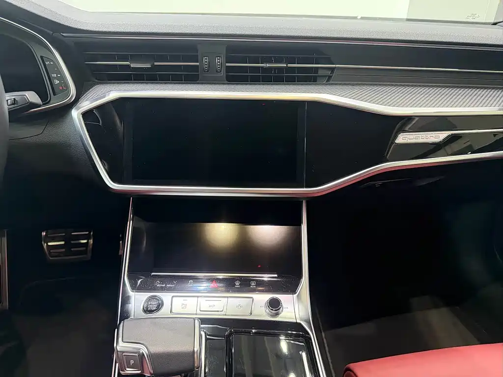 Audi A7L 2023 — фото 9