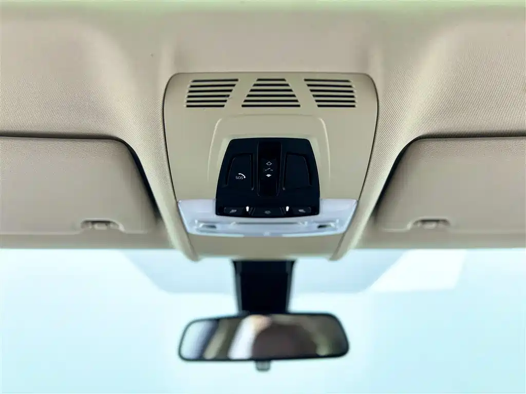 BMW X6 2015 — фото 18