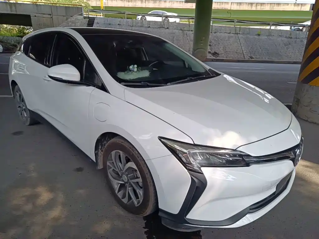 Buick Velite 6 2021