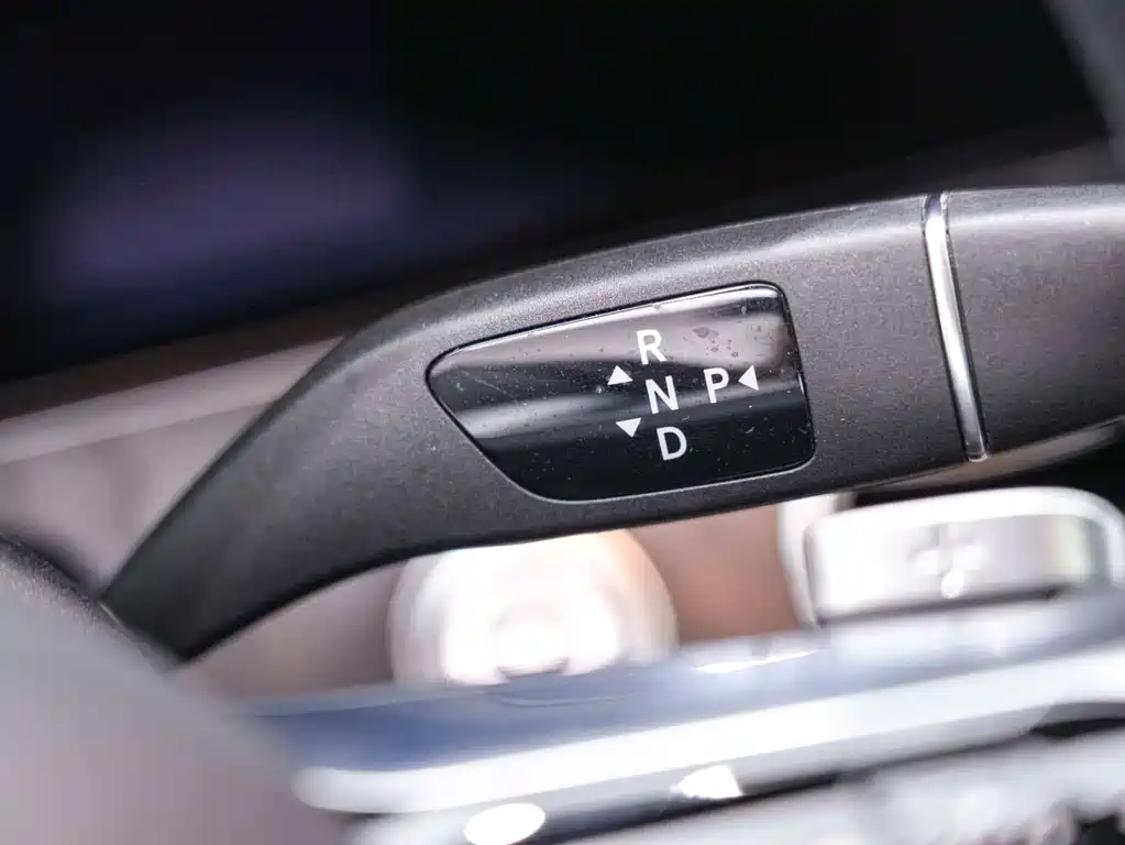 Mercedes-Benz E-Class 2020 — фото 12