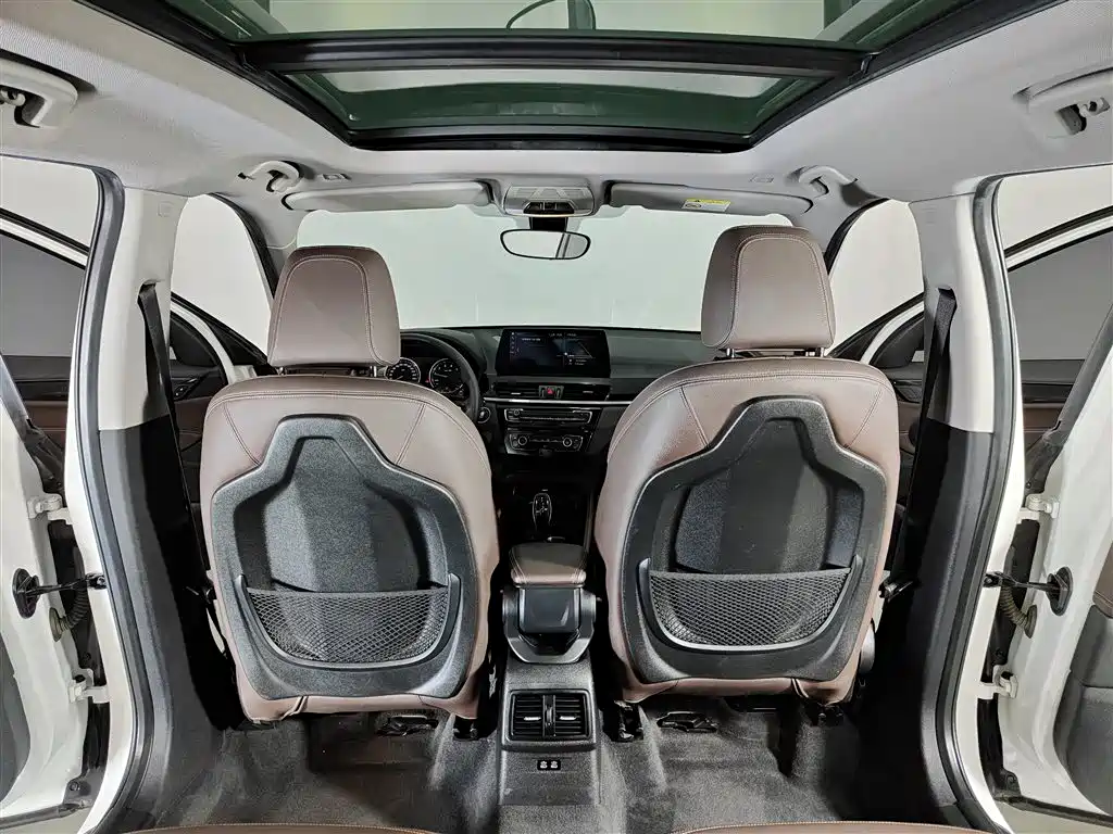 BMW X1 2019 — фото 14