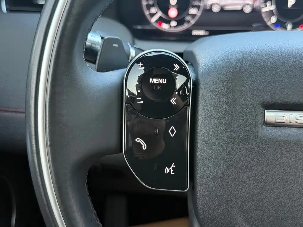 Land Rover Discovery Sport 2021 — фото 18
