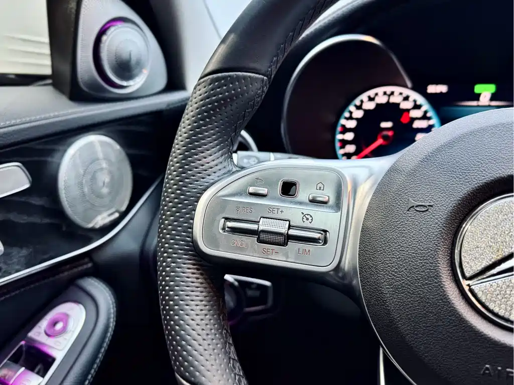 Mercedes-Benz C-Class 2020 — фото 21