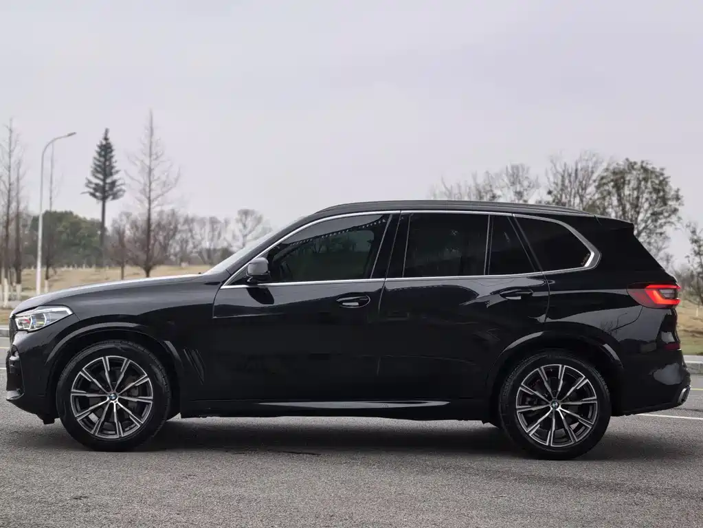 BMW X5 2020 — фото 17