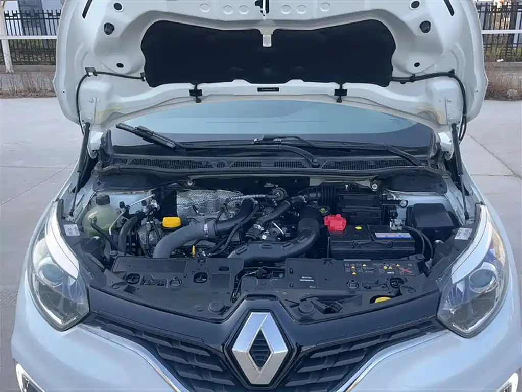 Renault Captur 2019 — фото 11