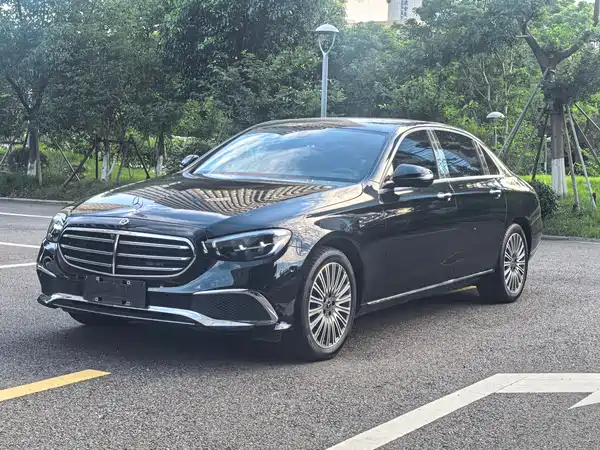 Mercedes-Benz E-Class 2023