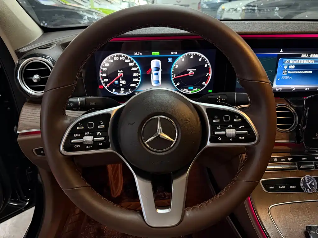 Mercedes-Benz E-Class 2020 — фото 10