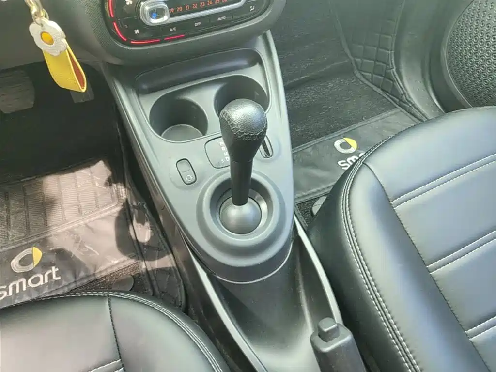 smart Forfour 2017 — фото 14
