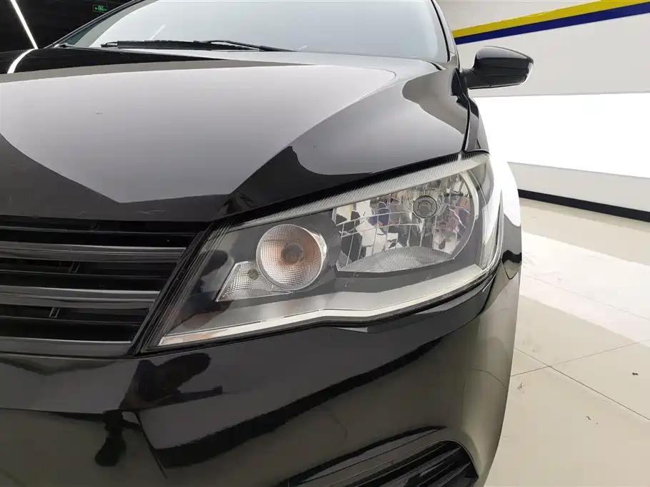 Volkswagen Jetta 2015