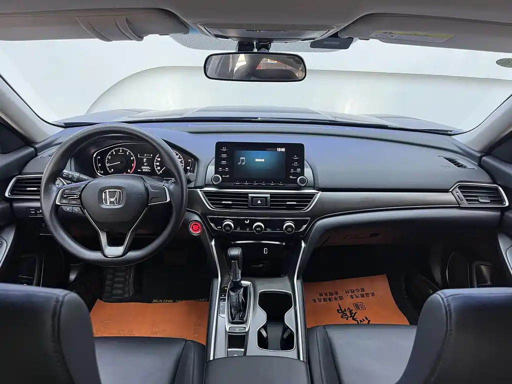Honda Accord 2019 — фото 9