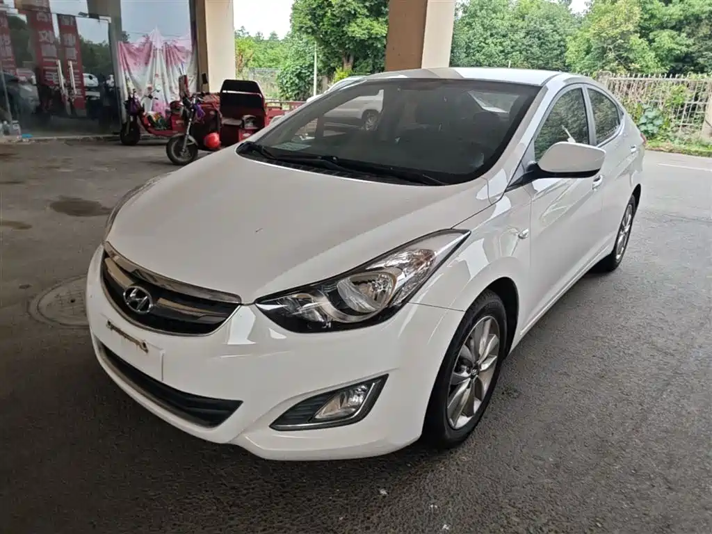 Hyundai Elantra Langdong 2015 — фото 2