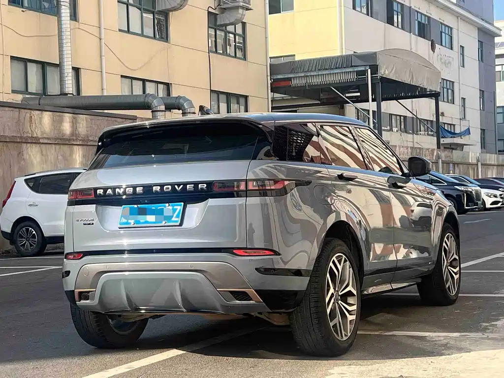 Land Rover Evoque 2021 — фото 11