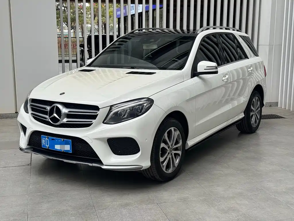 Mercedes-Benz GLE 2018 — фото 1