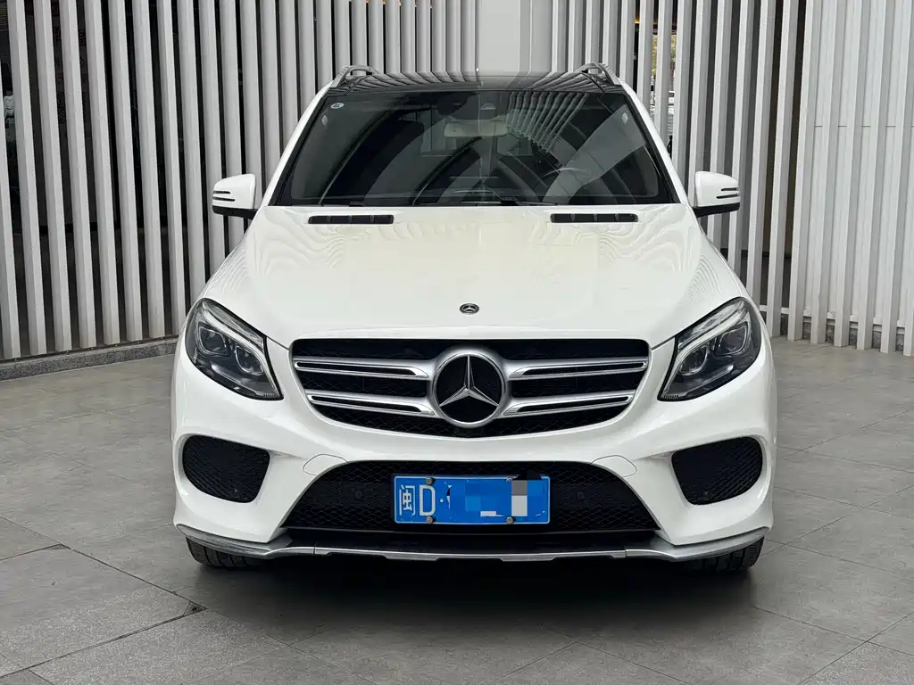 Mercedes-Benz GLE 2018 — фото 2