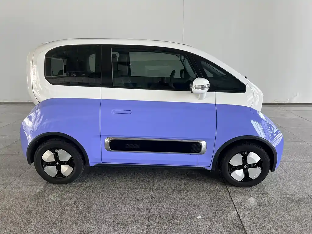 Baojun Kiwi EV 2023 — фото 7