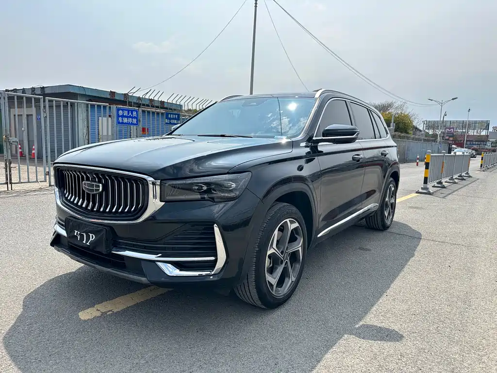 Geely Xingyue L 2024 — фото 1