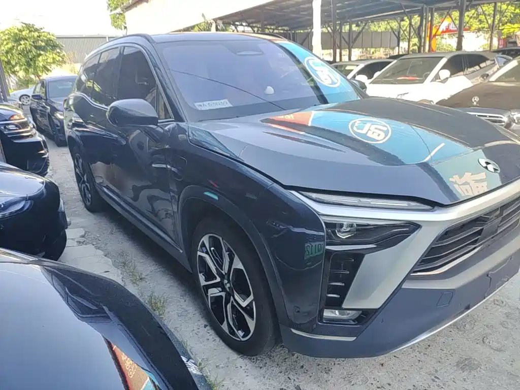 NIO ES8 2020