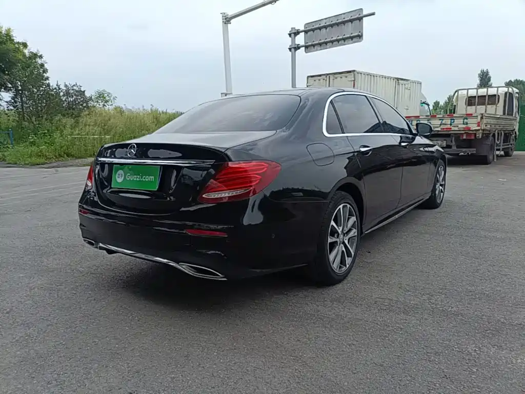 Mercedes-Benz E-Class 2017