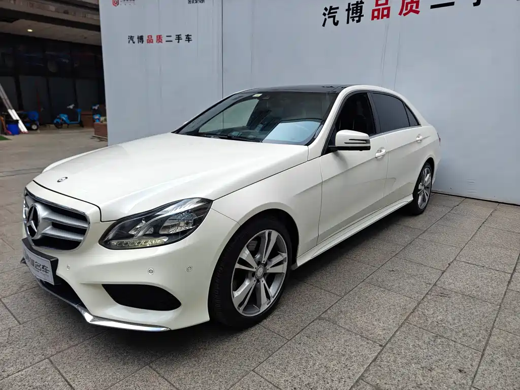 Mercedes-Benz E-Class 2015 — фото 1