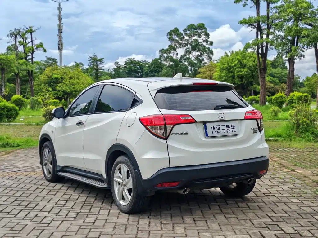 Honda Vezel 2021 — фото 6