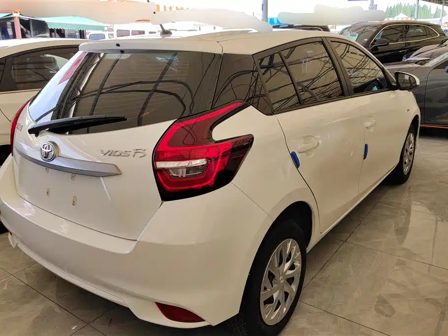 Toyota Vios FS 2022 — фото 3