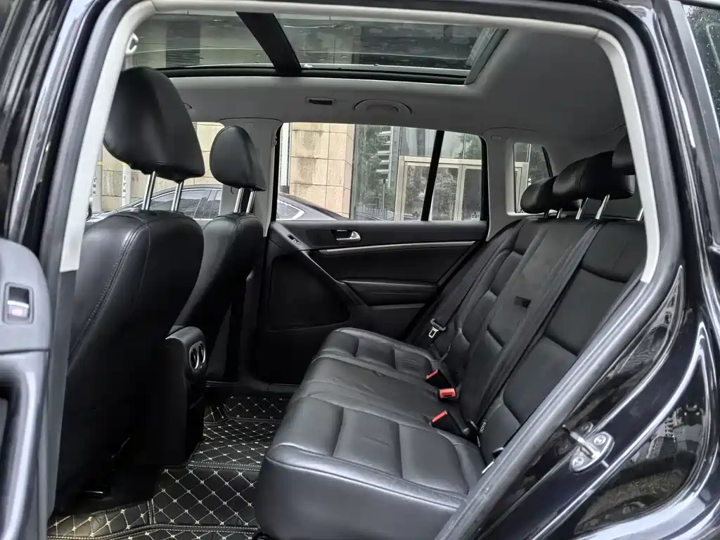 Volkswagen Tiguan 2017 — фото 20