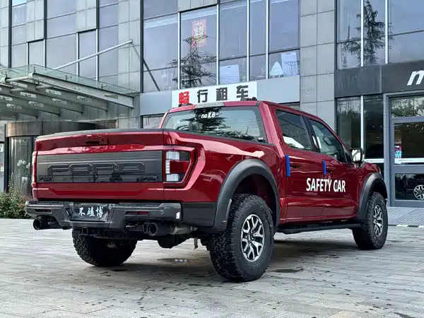Ford F-150 Raptor 2025