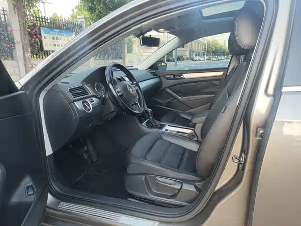 Volkswagen Passat 2014